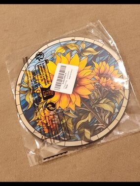 NWT! Sunflower Sun Catcher
